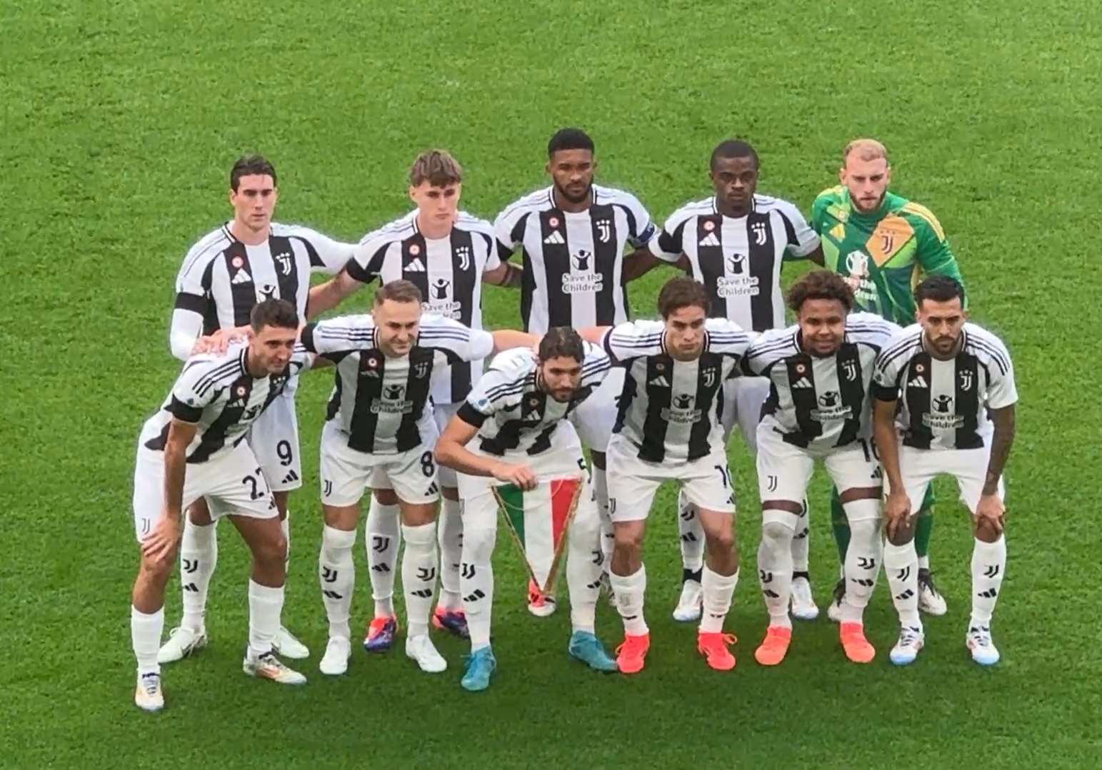 队报评法国队的2025：杜埃最佳新人、姆巴佩MVP