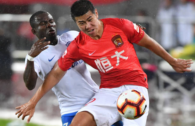 记者：埃德松经纪人不再谈续约，球员身价可能降至3000-4000万