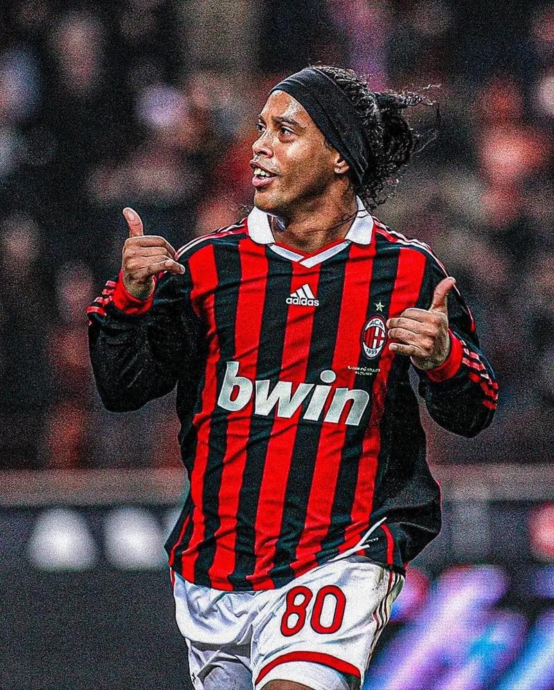 TA：利马传球出色&充满侵略性，他的回归可以丰富曼联打法